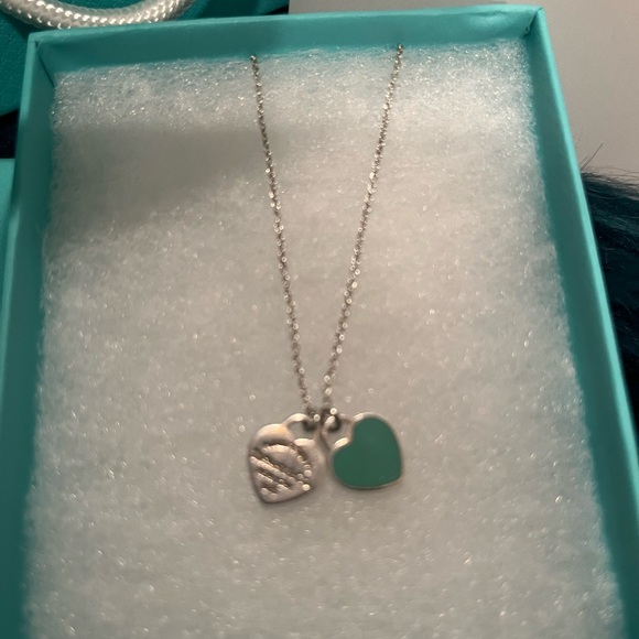 Tiffany & co necklace two heart pendant 16 inches New! ๐ฅ๐ฅ๐ฅ๐ฅ - Picture 12 of 14